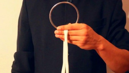 Easy rope thru ring magic trick