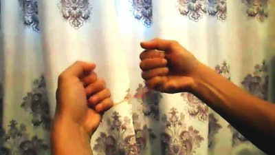 Easy Rubber Band Magic Trick